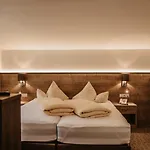 Viktoria 3* Sölden
