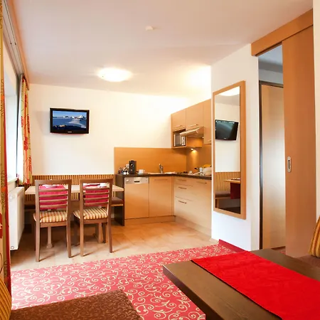 瑟尔登维多利亚酒店 3*